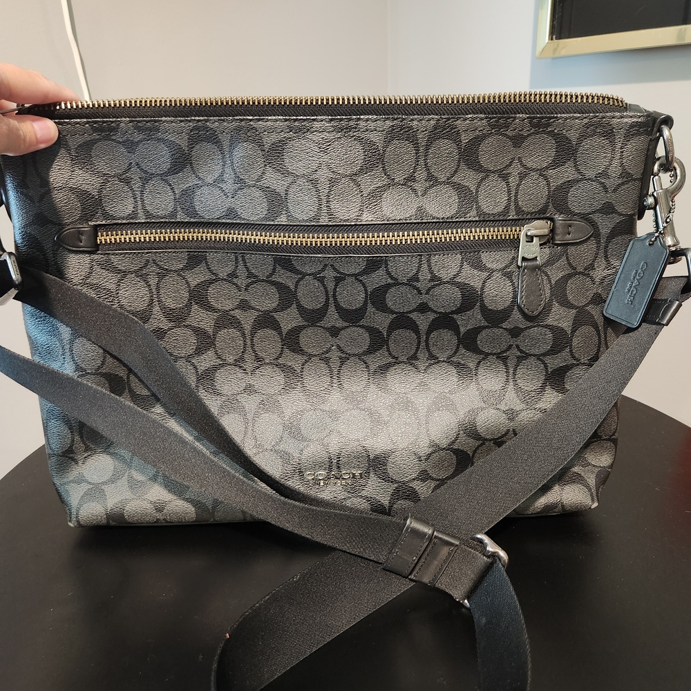 Coach Black and Gray Signature Laptop Bag With Crossbody Strap